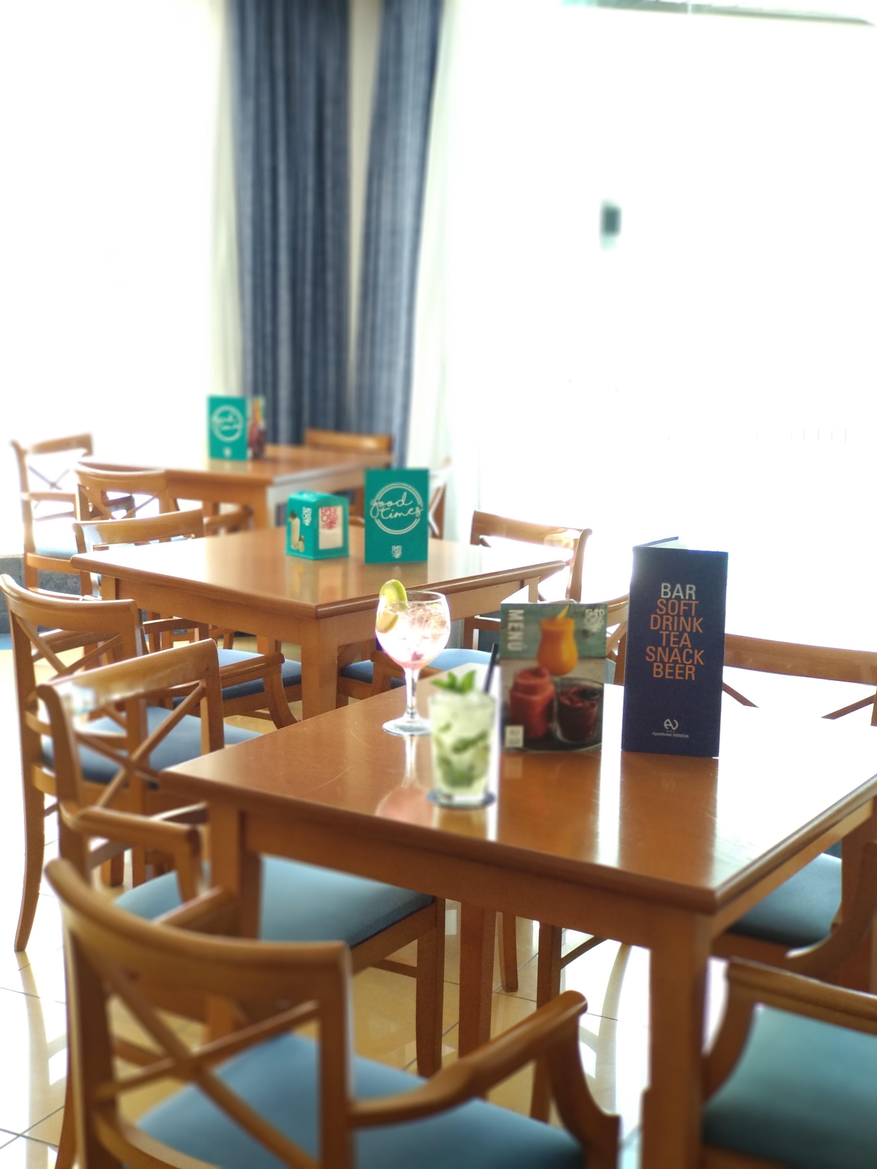 Aparthotel Nereida San Antonio  Bagian luar foto