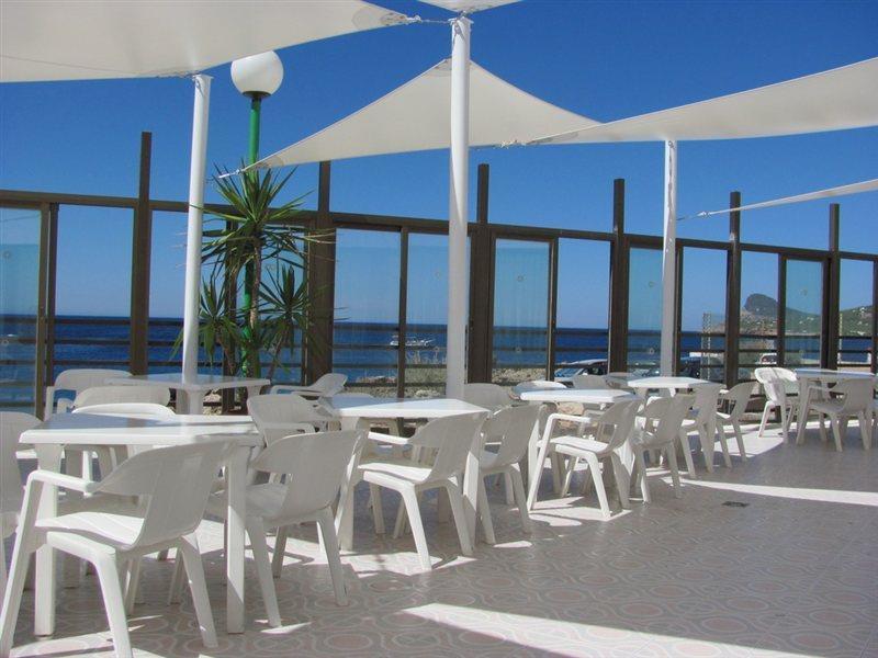 Aparthotel Nereida San Antonio  Bagian luar foto